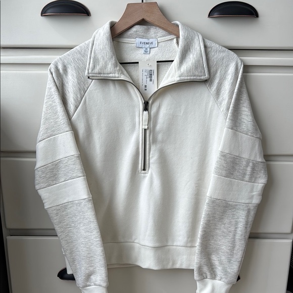 Evereve Cece Varsity Quarter zip NWT - Picture 1 of 5